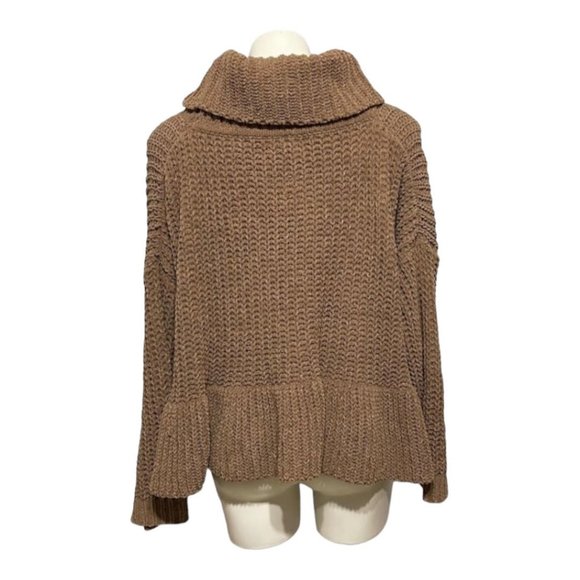 POL Small Brown Cowl Neck Peplum Chenille Sweater EUC - Picture 3 of 6